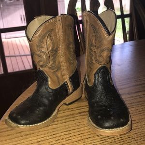 Kids cowboy boots